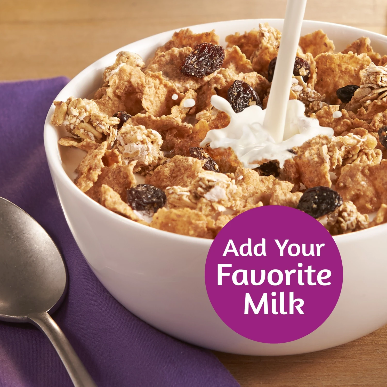 Kellogg's Raisin Bran Crunch Original Cold Breakfast Cereal 4 Kellogg's Raisin Bran Crunch Original Cold Breakfast Cereal - Image 2