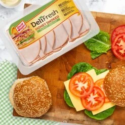 Oscar Mayer Deli Fresh Honey Smoked Turkey Breast Sliced Lunch Meat - 9oz -Snack Shop 2 730401a029f112c59fde680aca888627