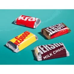 Hershey's Miniatures Assorted Chocolate Candy Family Pack, 17.6 Oz 30 Hershey's Miniatures Assorted Chocolate Candy Family Pack, 17.6 Oz -Snack Shop 62 bd897d3332a6d7ccf5b5532322874460